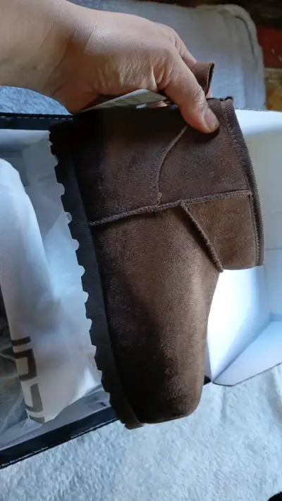 Botines de gamuza marrón con forro cálido - miniatura 2