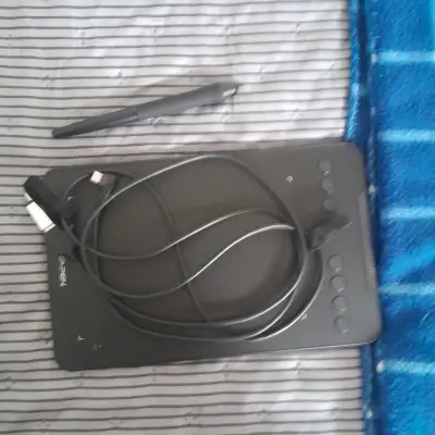 Tableta gráfica XP-Pen Deco Mini con lápiz y cables - miniatura 2