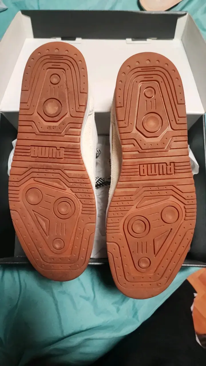 Zapatillas deportivas blancas Puma Ami - 4