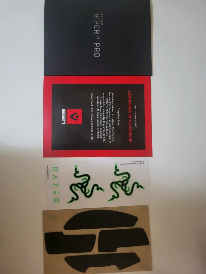 Mouse Razer Viper V3 Pro Sentinels Edition rojo - 4