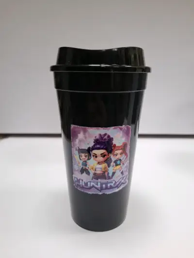 Vasos con diseños animados - miniatura 5