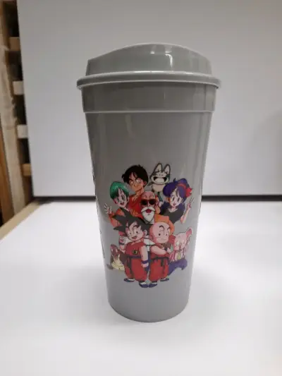 Vasos con diseños animados - miniatura 6