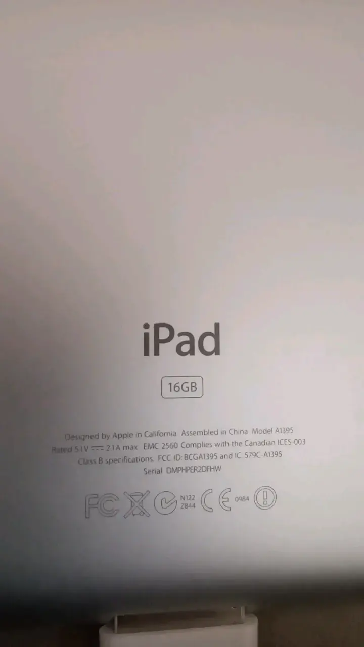 iPad Apple 16GB Modelo A1395 excelente estado - 1