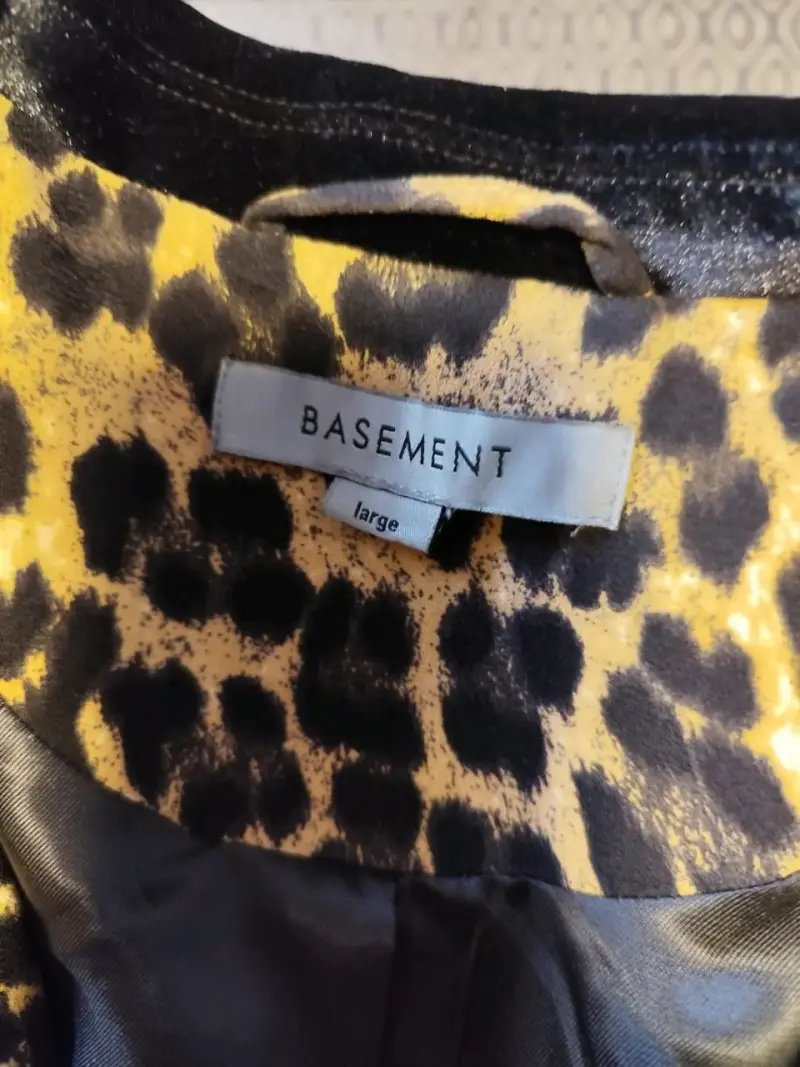 Blazer de Leopardo Basement Talla L - 4