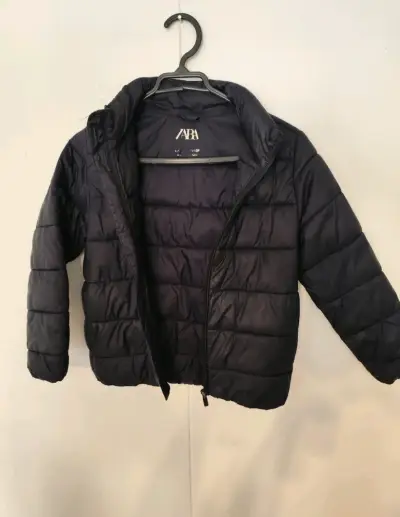 Chaqueta acolchada negra para niño/a  Zara - miniatura 3