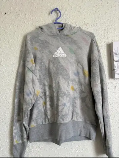 Polerón con capucha Adidas gris estampado floral - miniatura 1