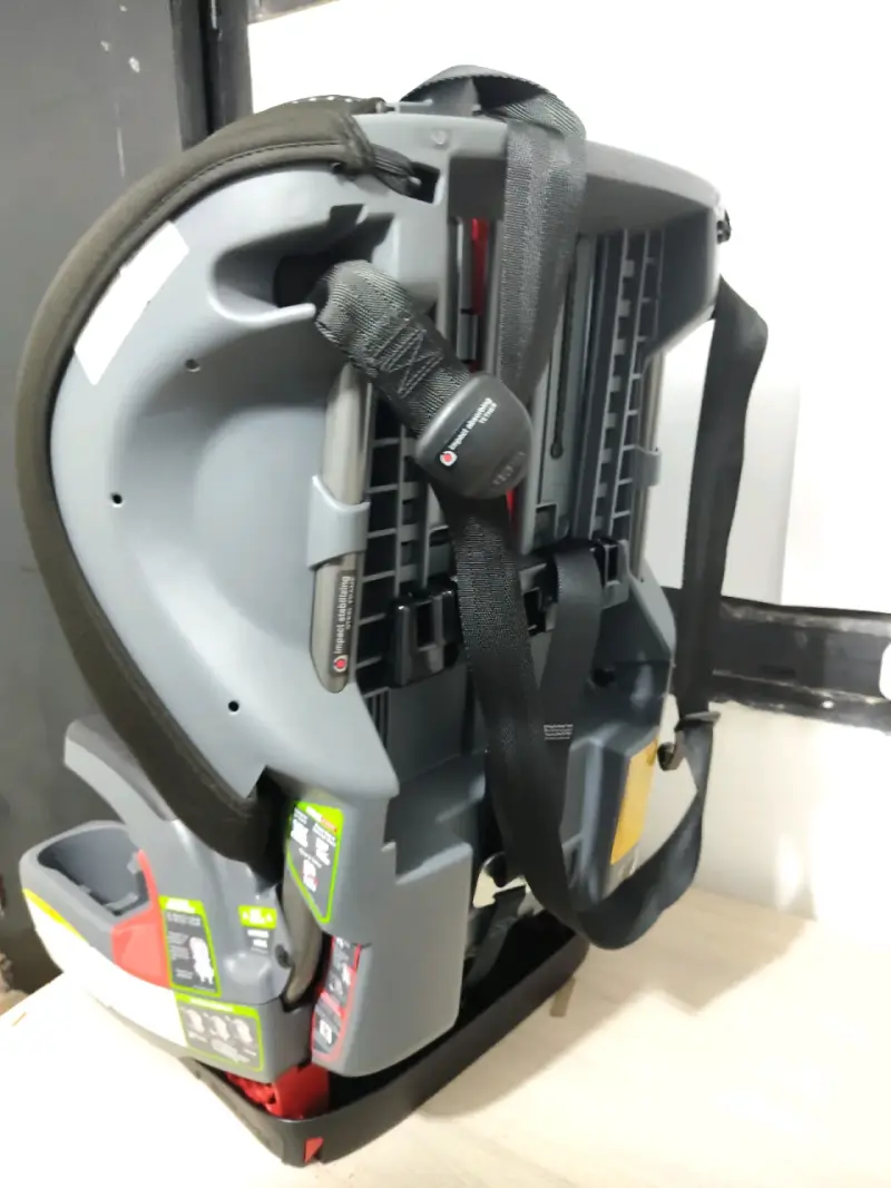 Silla de Auto Britax Grow You ClickTight Negra - 4