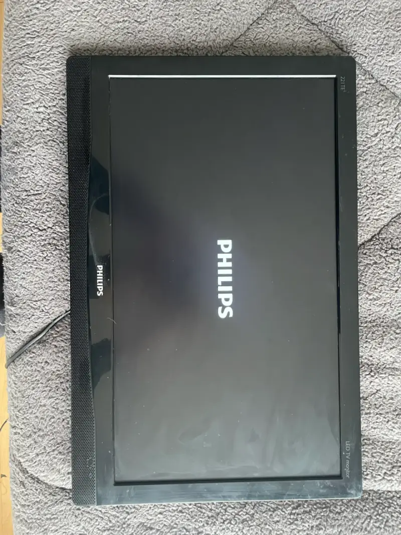 Monitor LED Philips 22 pulgadas modelo 221TE4L - 4