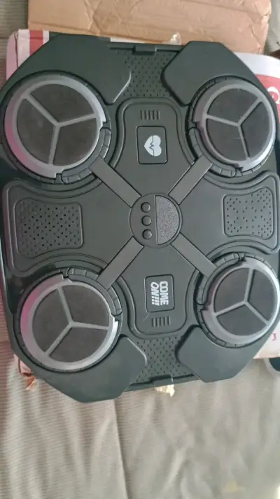 Set de Entrenamiento de Boxeo con Luces y Sonido - miniatura 1
