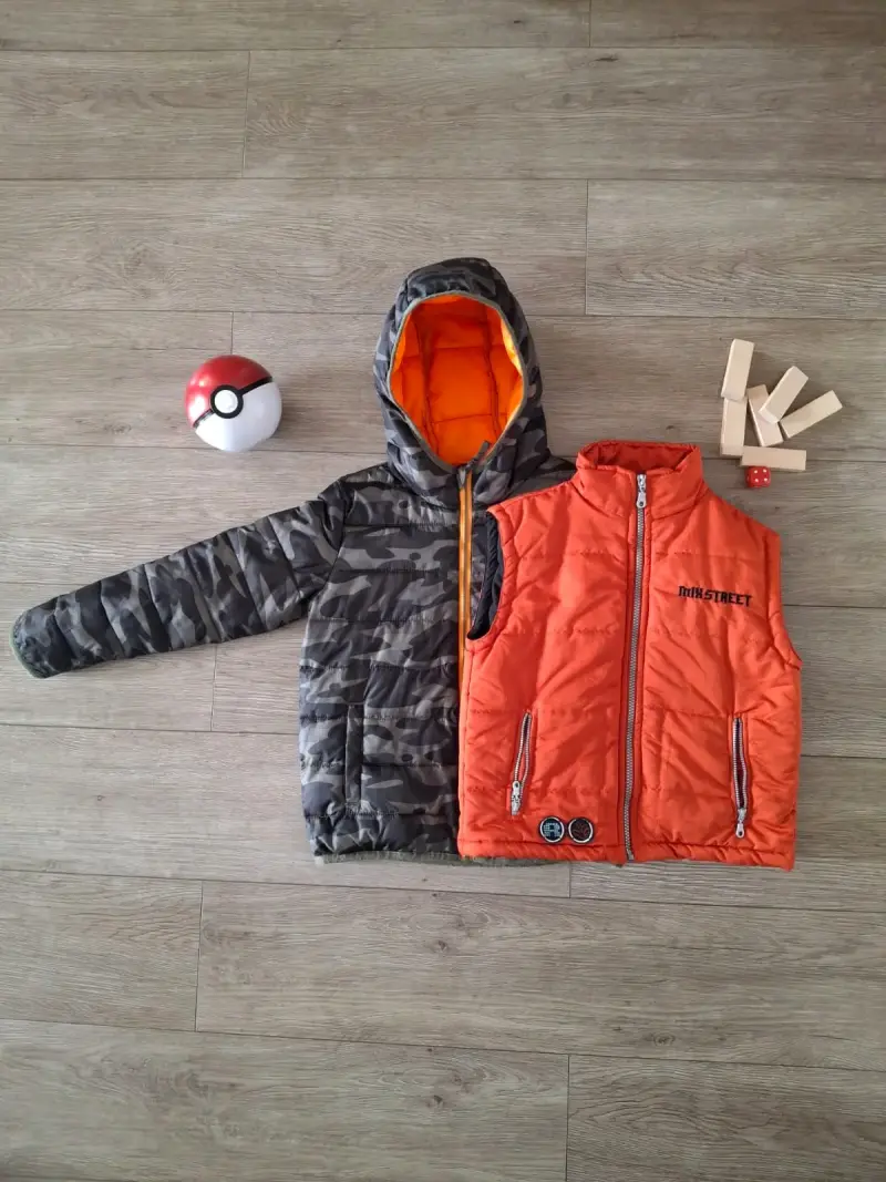 Chaqueta camuflada con chaleco reversible para niños