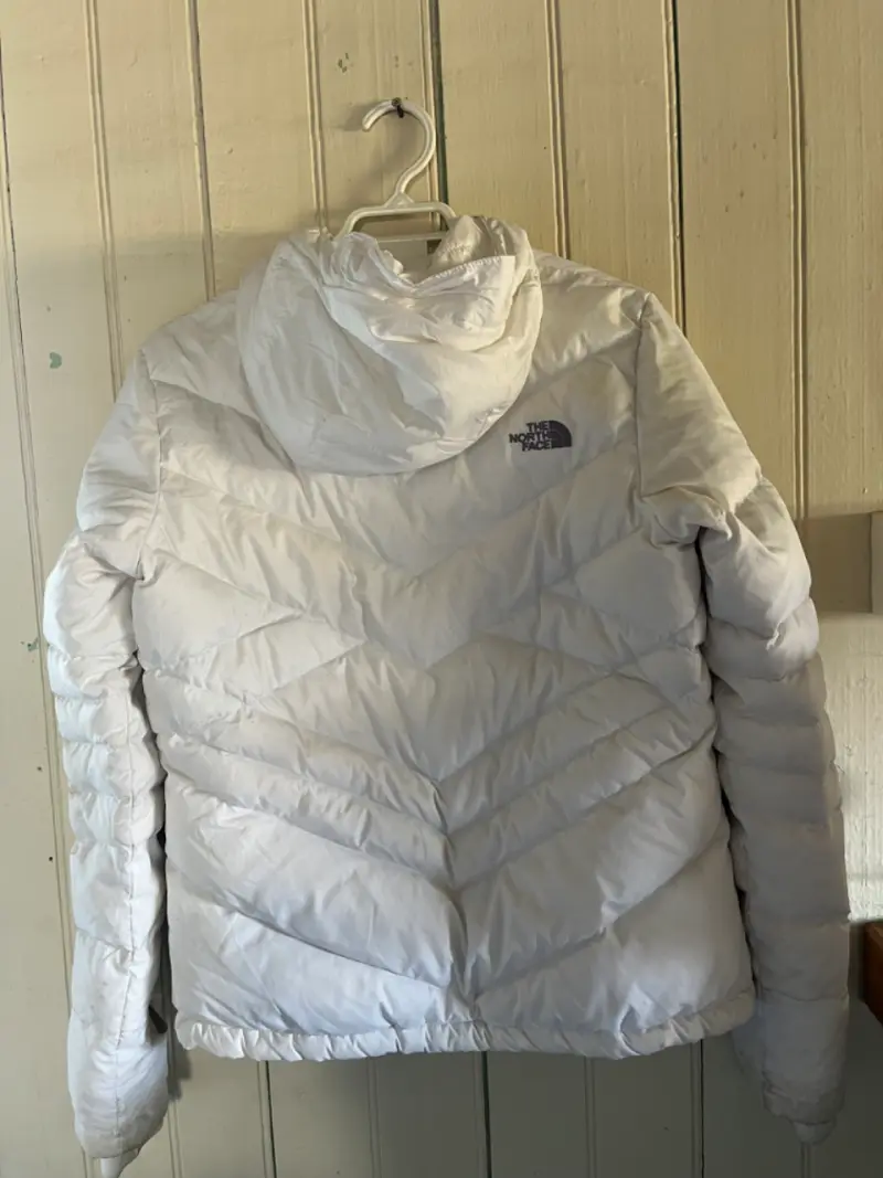 Chaqueta de plumas blanca The North Face para mujer - 2