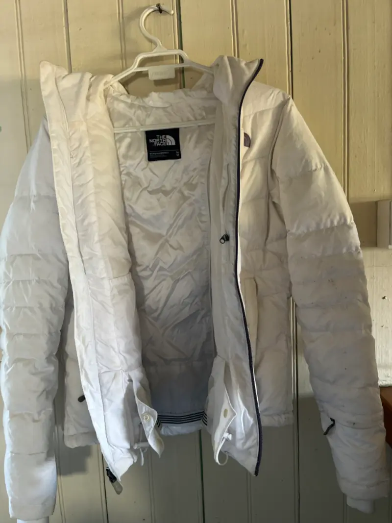 Chaqueta de plumas blanca The North Face para mujer - 3