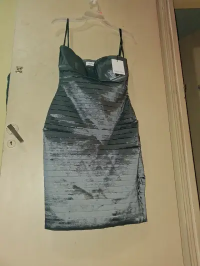 Vestido de fiesta gris metálico - miniatura 2