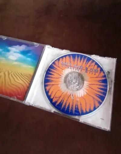 CD Earth, Wind & Fire Greatest Hits, nuevo - miniatura 4