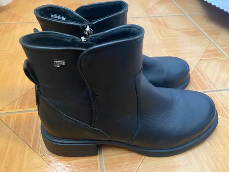 Botines de cuero negro para mujer - 1