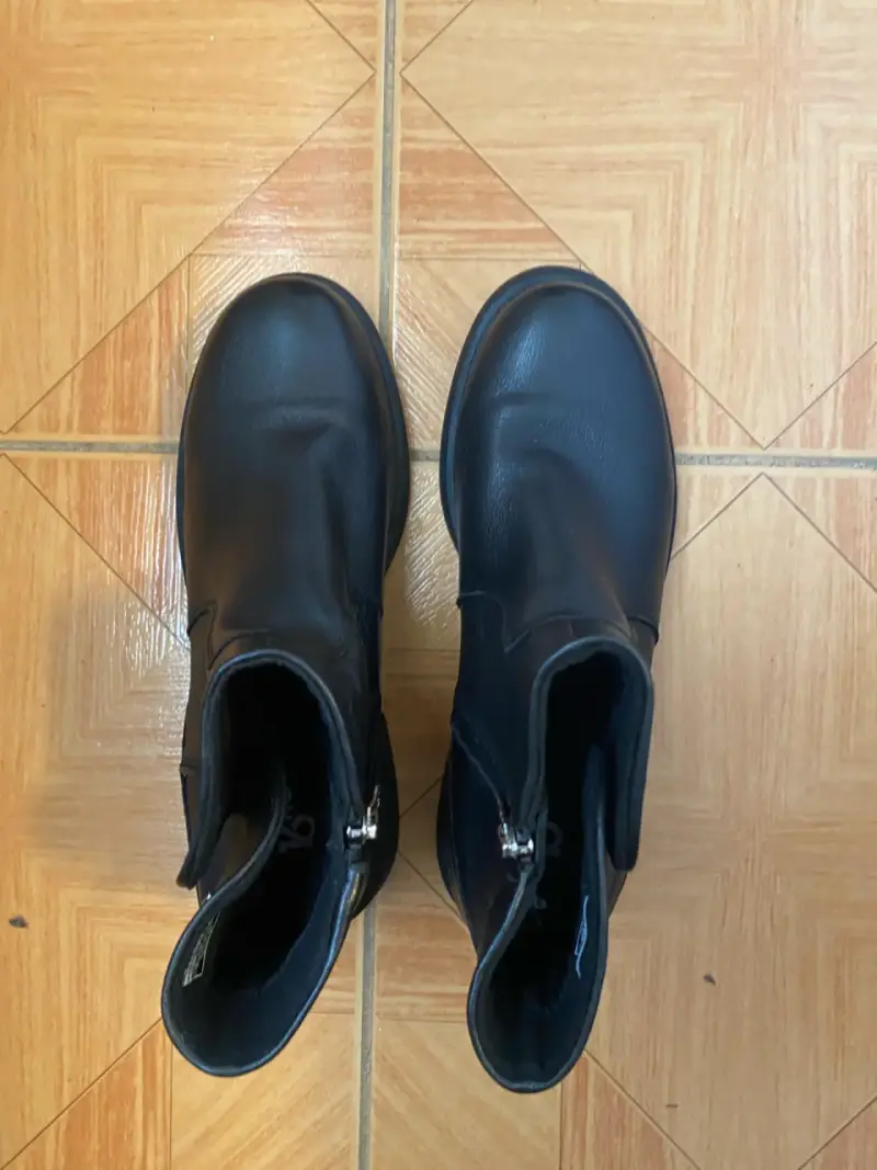 Botines de cuero negro para mujer - 2