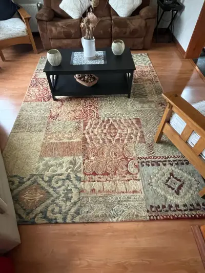 Alfombra grande con diseño geométrico multicolor - miniatura 2