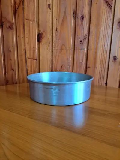 Molde redondo de aluminio para hornear - miniatura 1