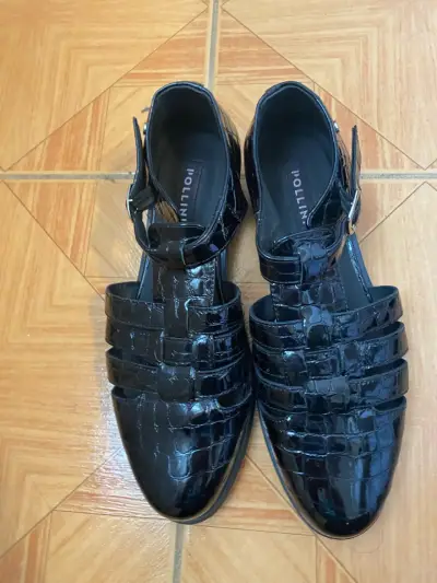 Zapatos de charol negro para mujer Pollini - miniatura 1