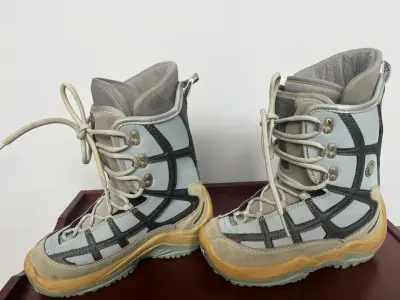 BOTAS DE SNOWBOARD NORTHWAVE FREEDOM SL – MUJER - miniatura 2
