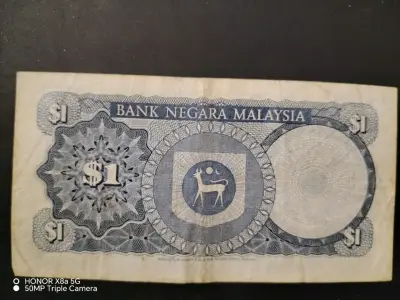 Billetes de colección de Malasia y Libia - miniatura 1