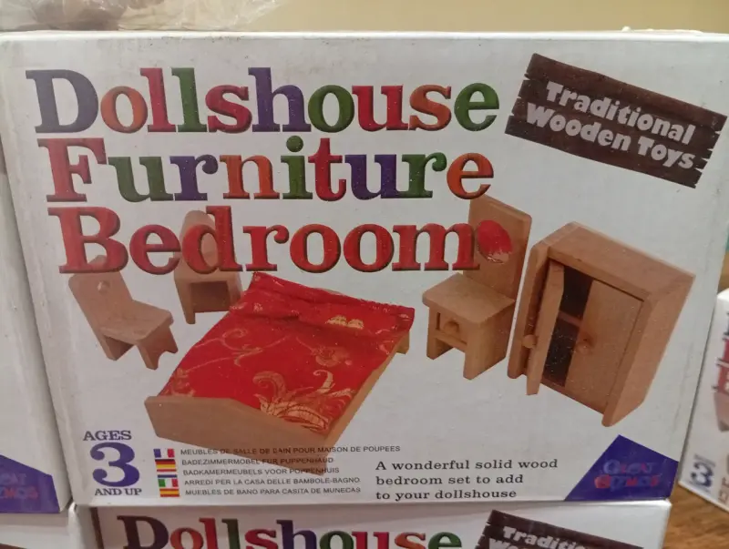 Set de Muebles de Madera para Casa de Muñecas - 5