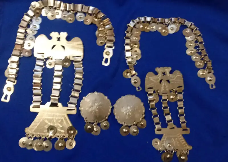 conjunto trapelacucha y trarilonko adulto