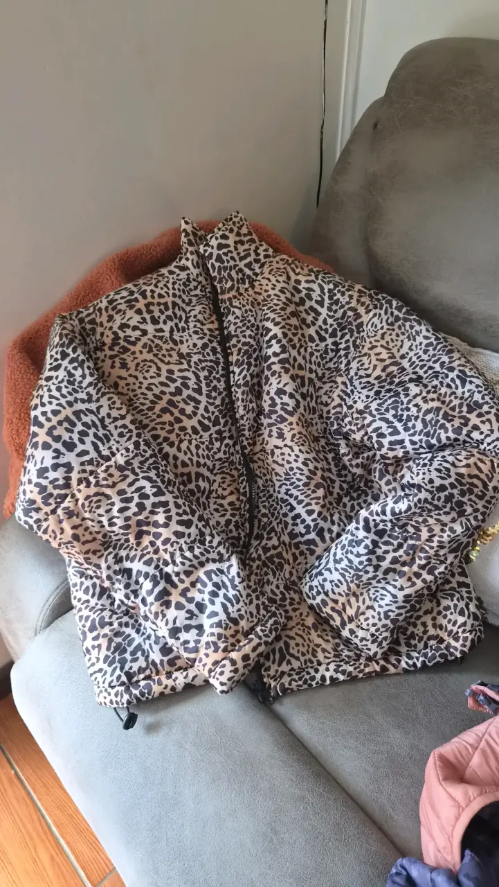 Chaqueta de mujer con estampado animal print