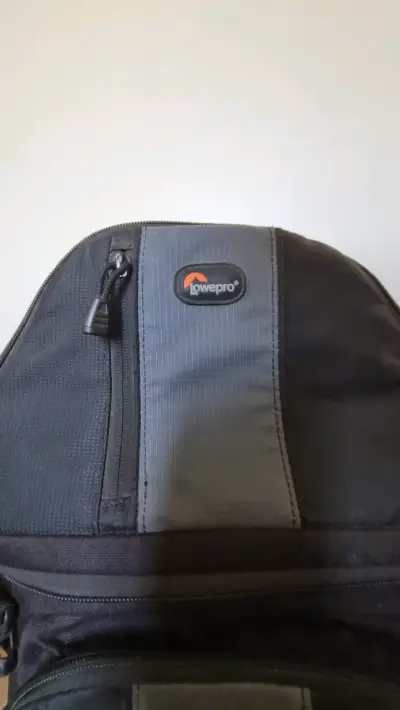 Mochila para cámara Lowepro negra - miniatura 2