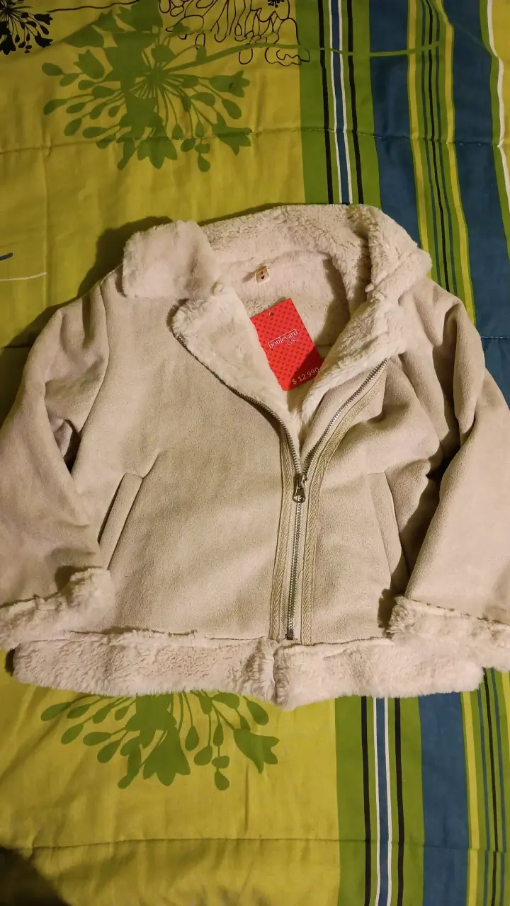 Chaqueta de invierno beige con forro