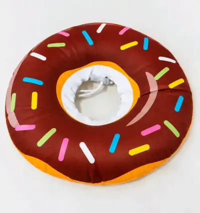 Cuello Isabelino donut con diseño de chocolate - miniatura 1