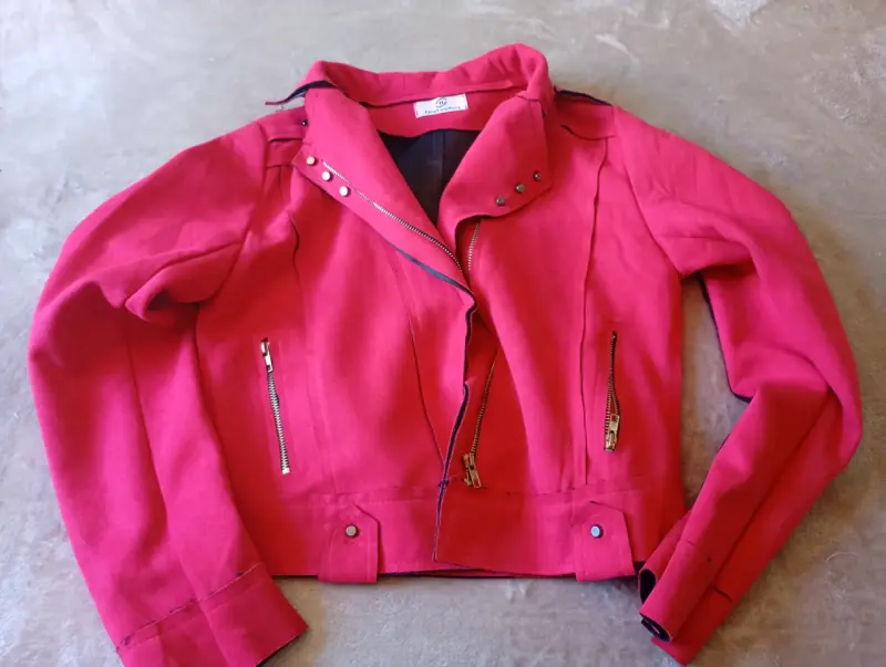 Chaqueta de gamuza sintética beige para mujer - 2