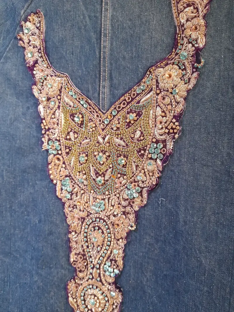 Chaqueta de mezclilla con bordado floral - 4