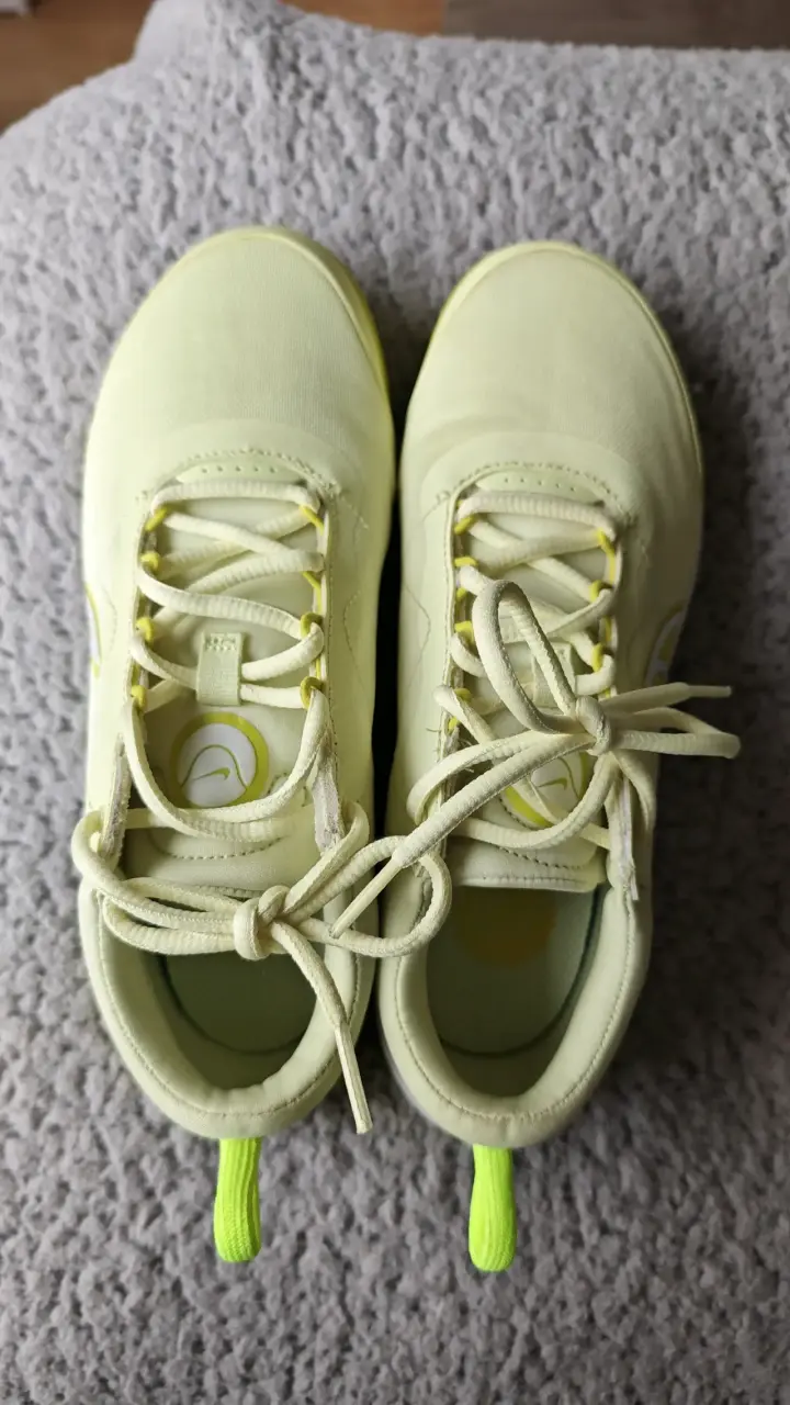 Zapatillas deportivas amarillas para mujer - 2