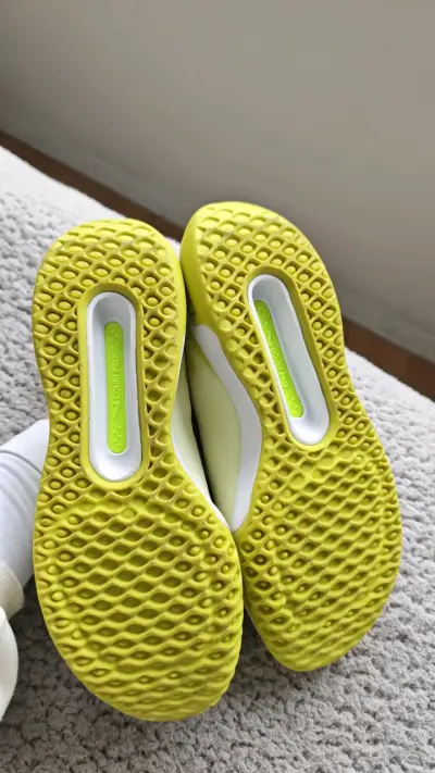 Zapatillas deportivas amarillas para mujer - miniatura 5