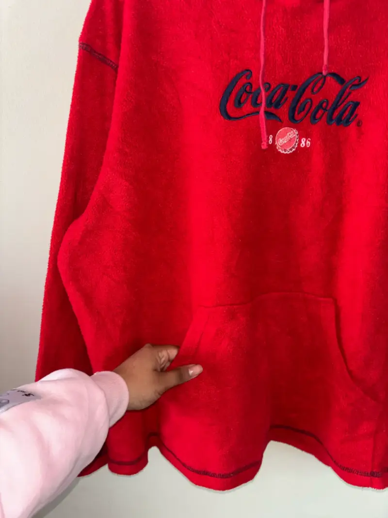 Polerón polar rojo Coca-Cola con capucha - 5