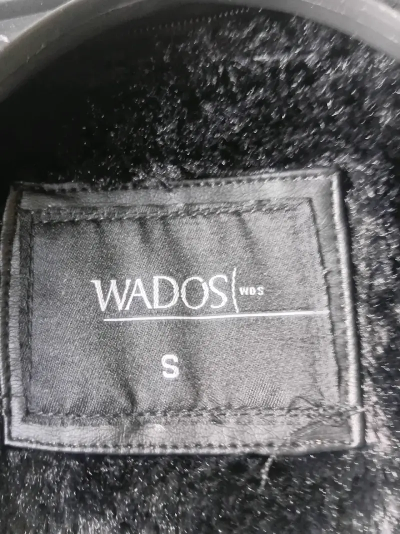 Chaqueta de cuero sintético negra Wados - 2