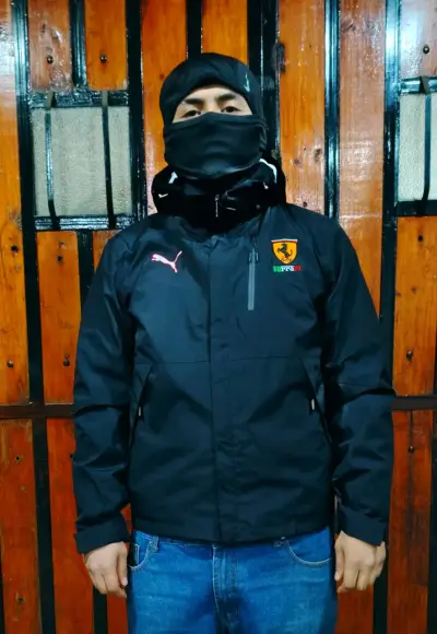 Chaquetas calidad corta viento M y L - miniatura 1