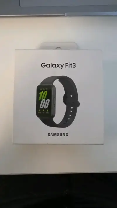 Samsung Galaxy Fit3 Smartwatch Negro nueva - miniatura 1