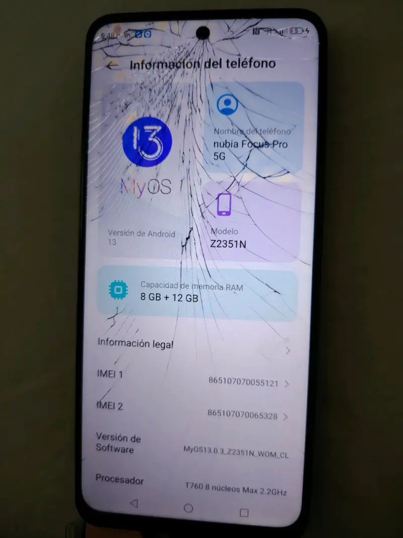 Teléfono Nubia Focus Pro 5G con pantalla rota - 4