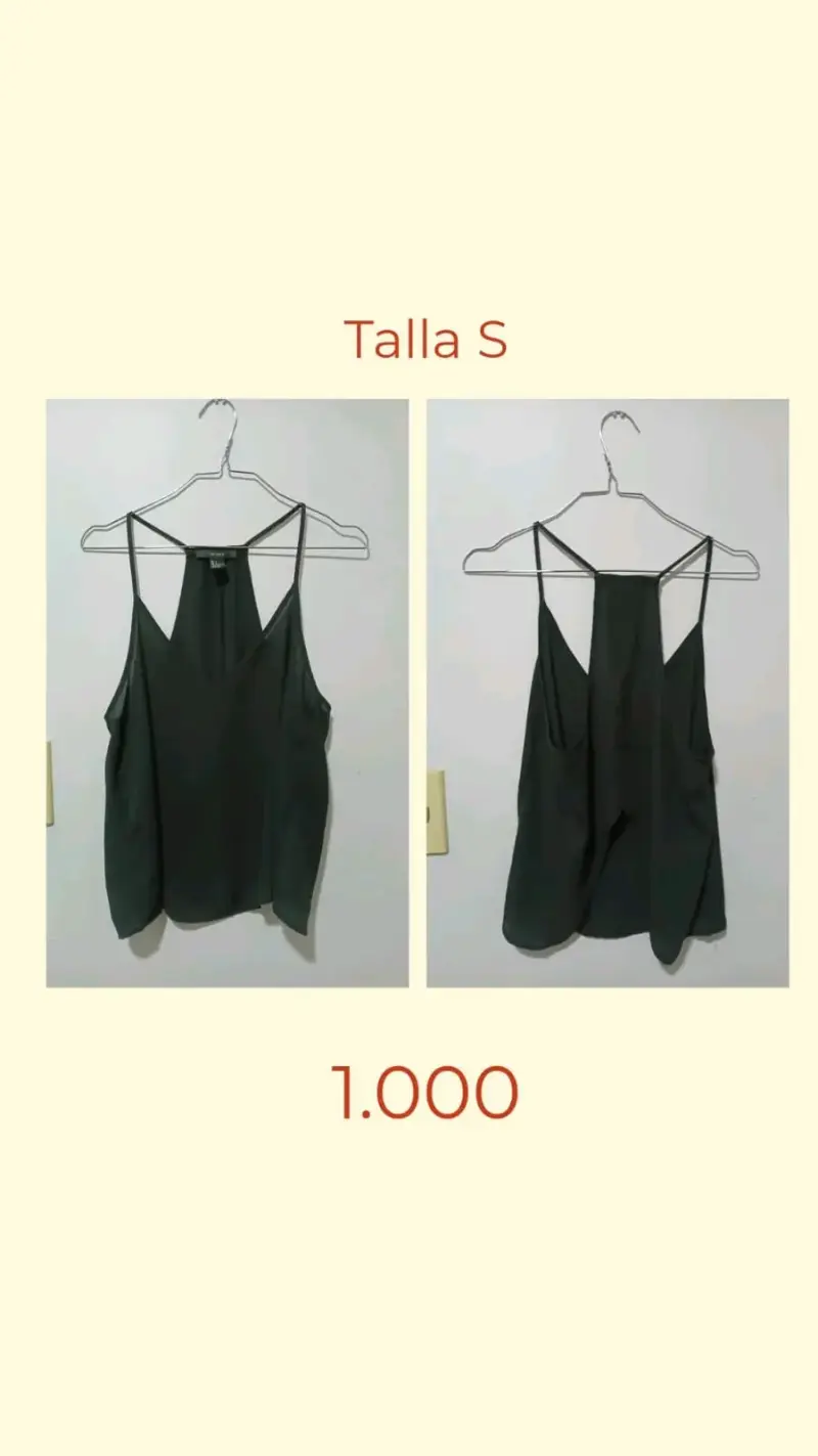 Blusa sin mangas negra talla S