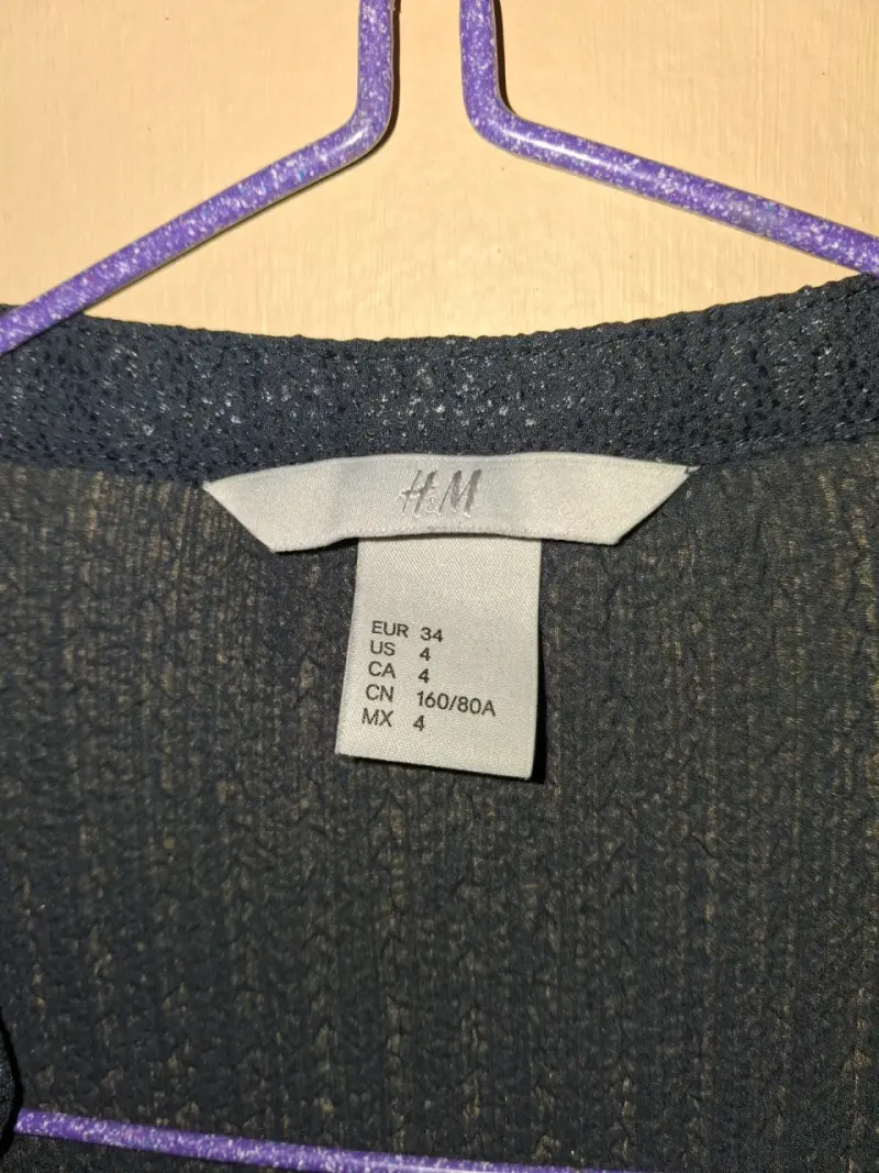 Blusa azul de manga larga H&M elegante - 3