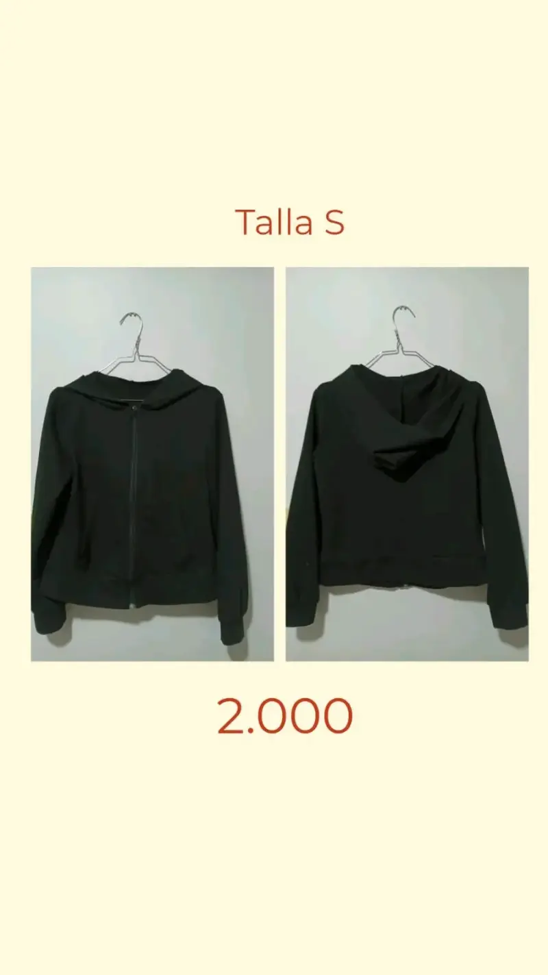 Polerón negro con capucha talla S