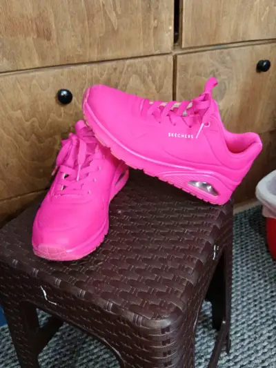 Zapatillas deportivas rosas Skechers para mujer - miniatura 1