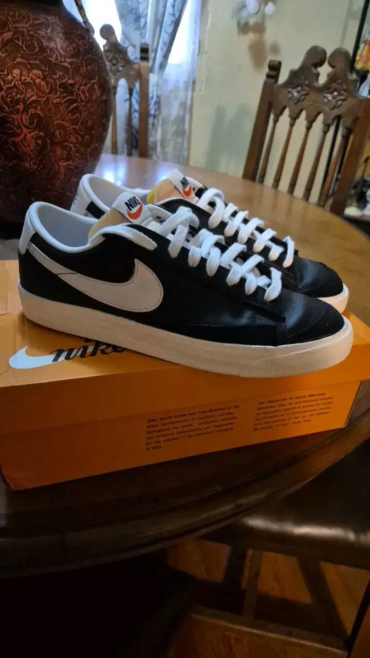 Zapatillas Nike Blazer Negras con blanco