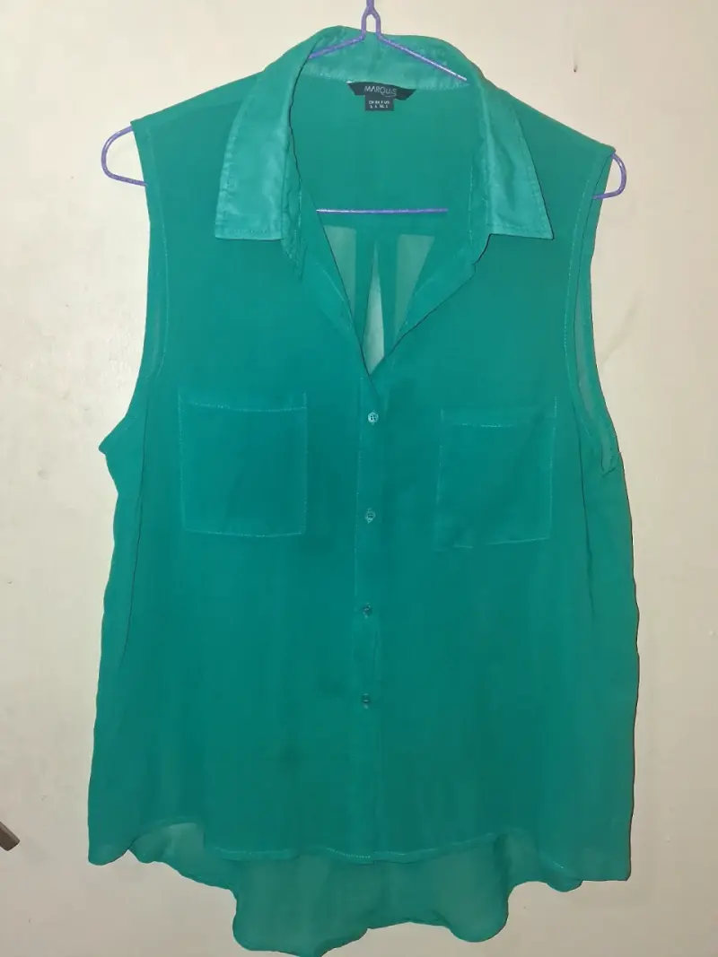 Blusa sin mangas verde marca Marquis - 1