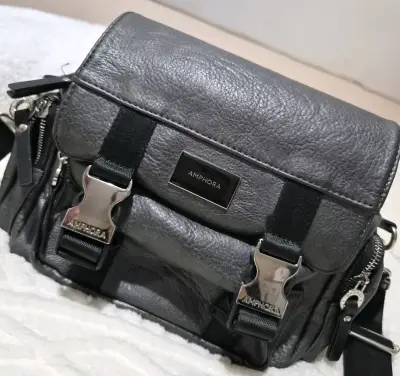 Bolso bandolera de cuero gris Amphora - miniatura 2