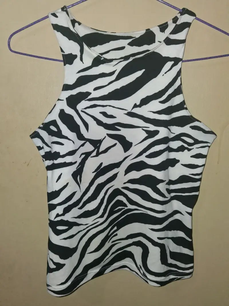 Blusa sin mangas estampado cebra con bufanda - 3