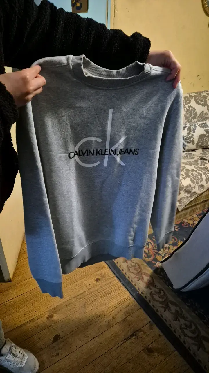 Polerón gris Calvin Klein Jeans unisex - 6