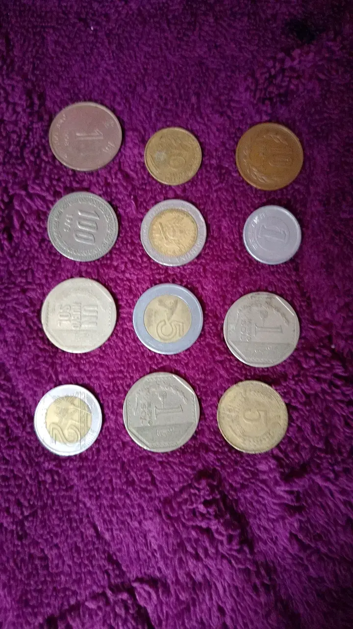 Colección de monedas antiguas variadas - 4